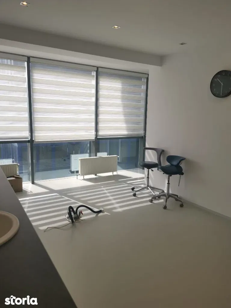 Spatiu comercial, 120 mp, Central, finisaje moderne - imagine 2